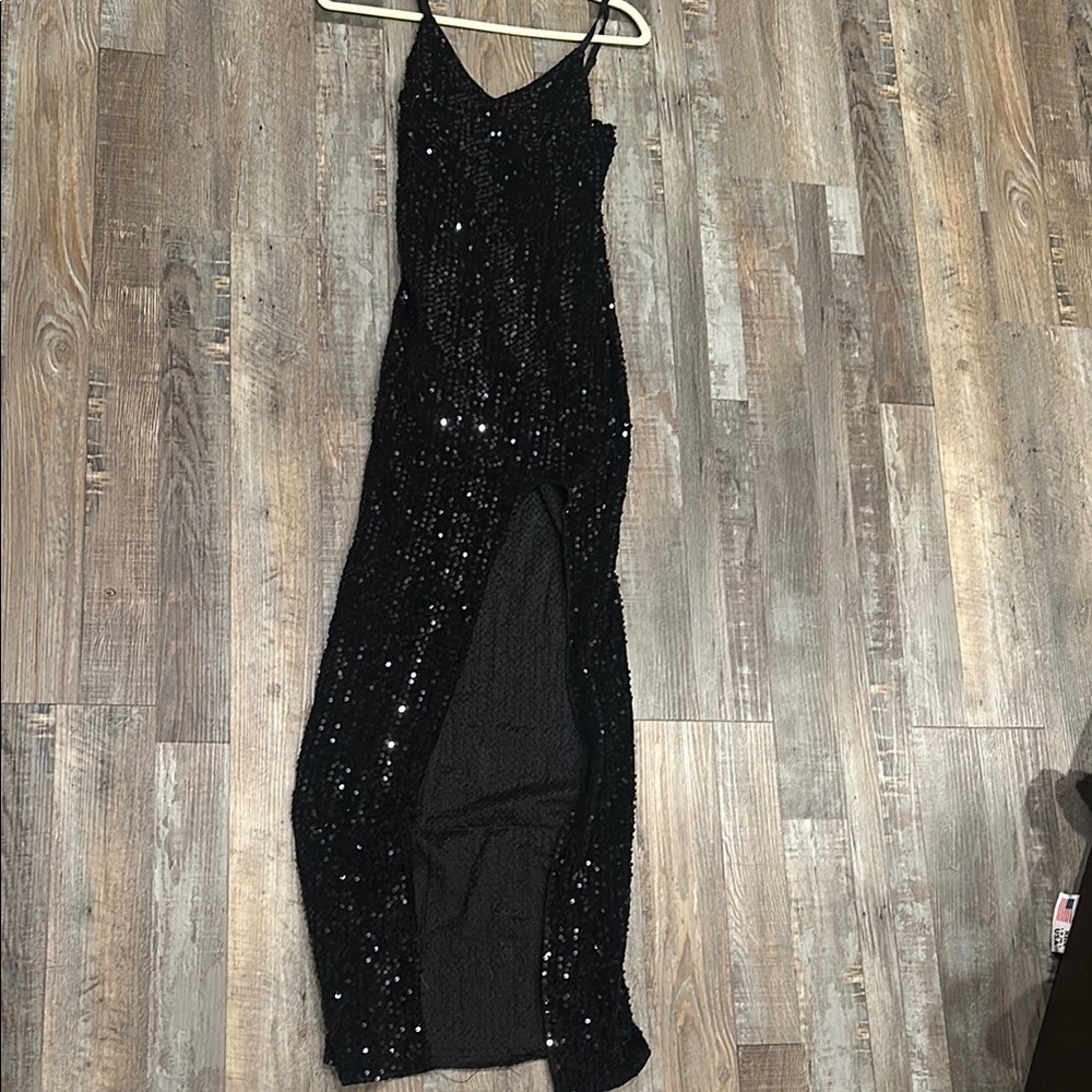 Elegant Black Sequin Dress